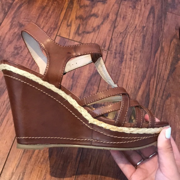 platform heels - Picture 6 of 11